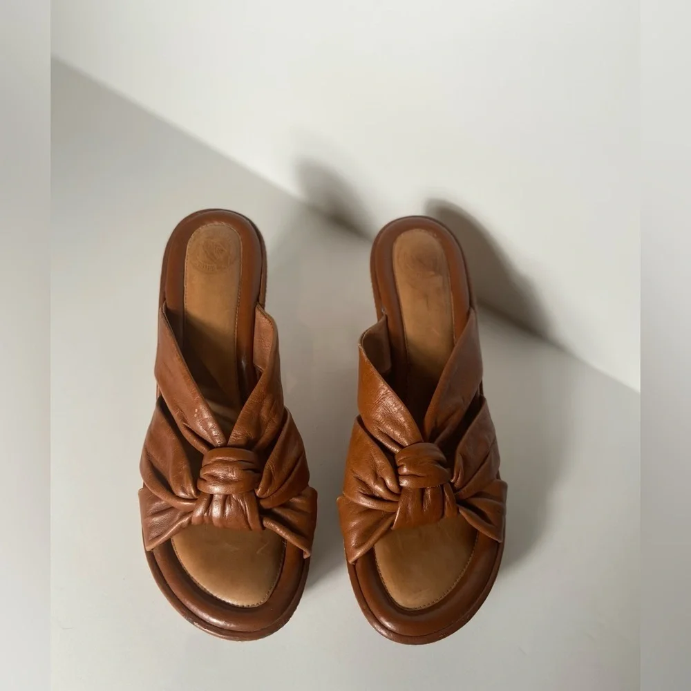 Nurture~Cognac~Leather~Knotted/Trim Design~Cork Wedge~Platform Sandal~Size 7.5